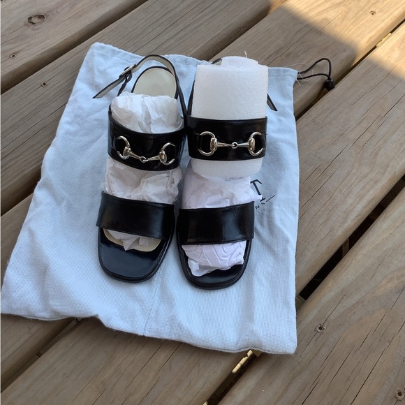 Stylish chunky heel sandals 🌹🌹 - Picture 13 of 14